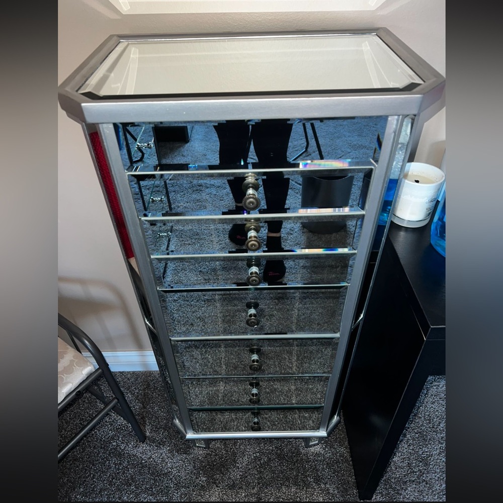 7-Drawer Jewelry Armoire. Silver with glass mirror.
